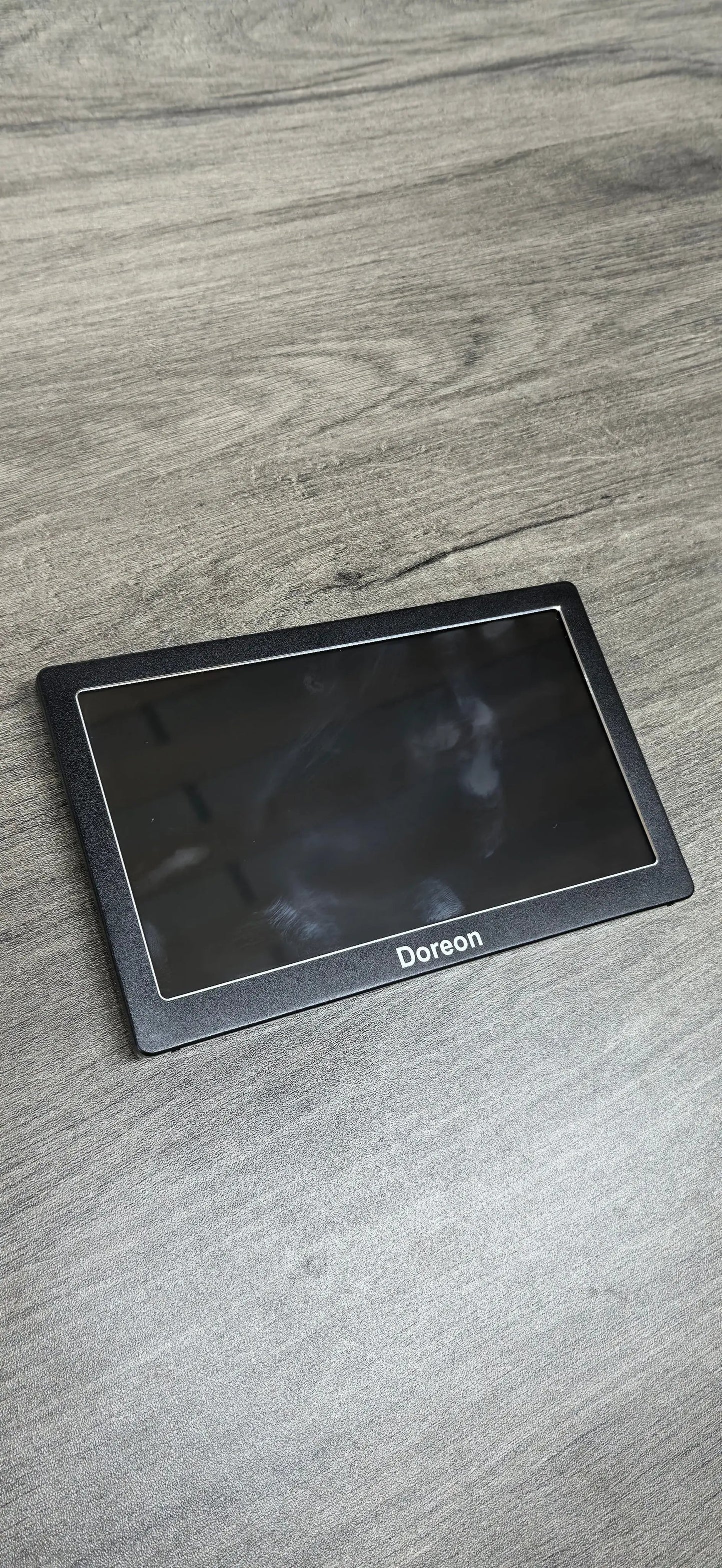 Doreon GPS Navigation 2025 Maps with Bluetooth/ FM Radio /Sun Visor/Speed Alerts/ Lifetime North America Maps for DC 12V&24V Car Truck RV AWESAFE